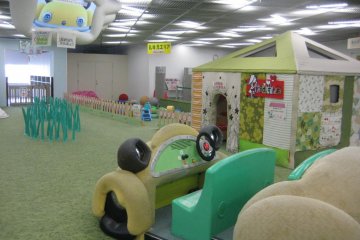 Take a virtual drive around Utsunomiya in this car