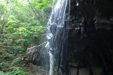 Side view of the waterfall