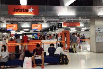 Jetstar International operates from Terminal 3. Be sure to have enough time to pick up your luggage from the domestic flight and then queue up for the check in.
