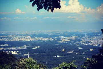 Panoramic view of the city before reaching the top.