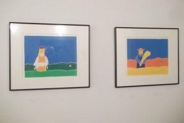 <p>Some of the decor in the restaurant/dining room</p>
