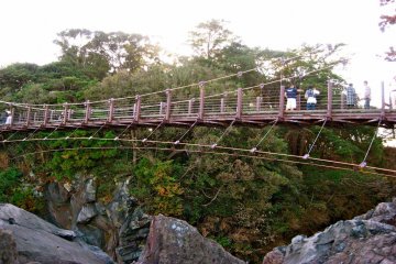 The 43m suspension bridge at a height of 23m at the Kadowakizaki Point