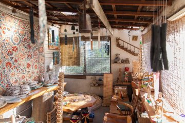 <p><span style="color: rgb(64, 64, 64); font-family: 'Source Sans Pro', calibri, Trebuchet, Arial, sans-serif; font-size: 16px; line-height: 22.4px;">Ohtawara namakemono bakery</span></p>
