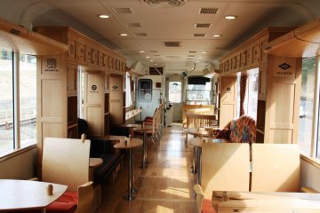 Enjoy a meal or drink on the way to Amanohashidate