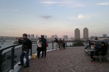<p>Visitors waiting for the sky show&nbsp;</p>
