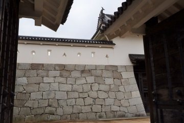 <p>Entrance to the park, and&nbsp;what remains of&nbsp;the castle, is free.</p>
