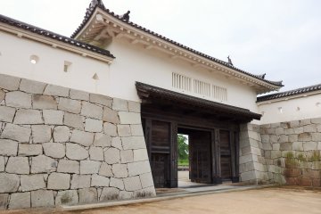 <p>Be sure to visit the nearby historical museum and Oishi Shrine.</p>
