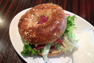 <p>When the bagel crunched and the cheese melted inside my mouth, my bad mood was spontaneously gone from my system.</p>

