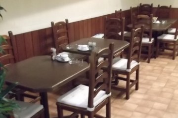 Tampilan dalam restoran