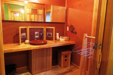 Wood style bathroom