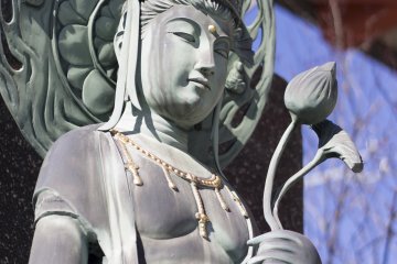 El Dōbutsu Kannon es el principal protector de tus mascotas en el mas allá