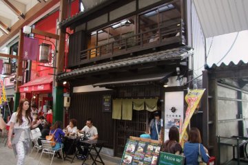 Outdoor cafe