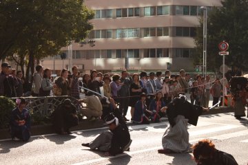 De nombreuses reconstitutions et animations sont organisées tout le long de la parade