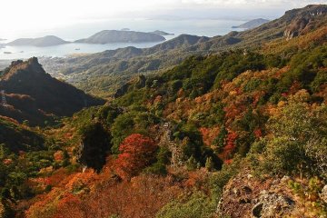 Spectacular autumn colors in the Kanka Gorge area