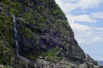 Tarumi Waterfall, one of only a hand-full of waterfalls right by the ocean