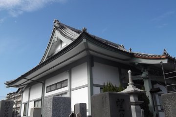 The main hall at Myosen-ji