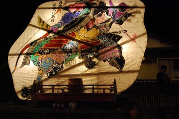 Great samurai paintings on each float; each paining is unique