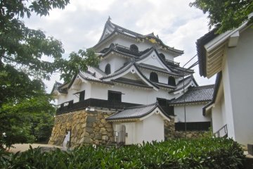 La tour du château depuis le Honmaru