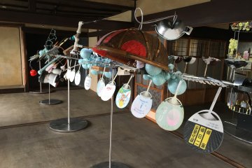 Rotation - Revolution by Lin Tianmiao is as straightforward as its name implies - it's a collection of household items rotating in various ways. 