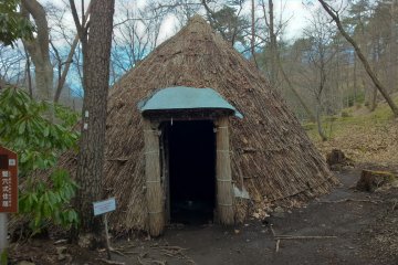 A replica of a Jomon Period hut