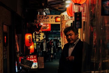 People of Harmonica Alley