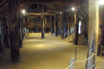 Large Jomon Meeting Hall