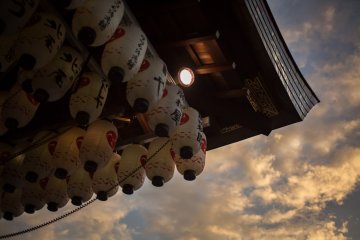 Lanterns at Yasaka Shrine