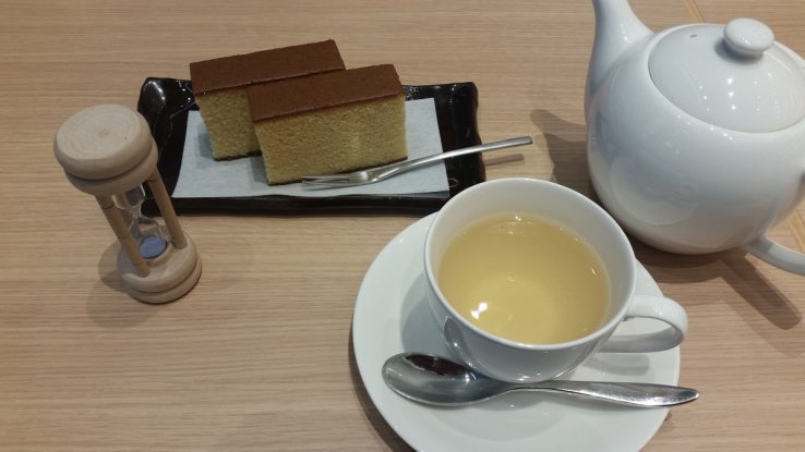 Castella cake, Bunmeido, Ginza, Tokyo