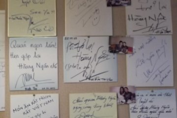 <p>The wall of fame, with endorsements from (I presume) visiting Vietnamese celebrities</p>