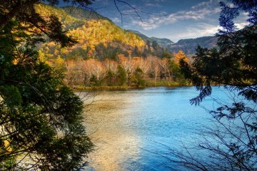 The beautiful crystal blue colors 