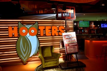 Hooters 시부야 게이밍 바 사이드 B  [종료]