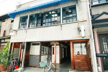 Storage space turned into 2nd floor cafe