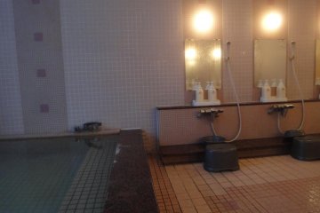 Onsen facilites