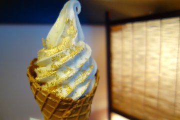 The gold leaf ice-cream craze is catching on quickly at other ice-cream and gold-leaf businesses