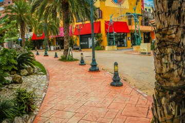 Boardwalk in the American Village