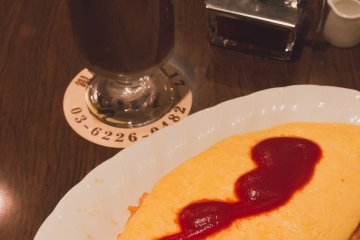 Lunch set comes with a drink