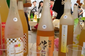 The yuzu plum wine by NakanoBC was a hit. Also drawing attention was a hiccup-stopping wine from Fukuoka, and Hiroshima's own Ugonotsuki from Kure.