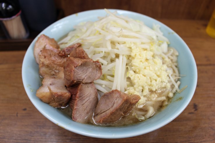 Standard serving with pork