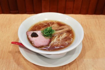 쓰타 라멘- 도쿄의 미슐랭스타 선정 라멘