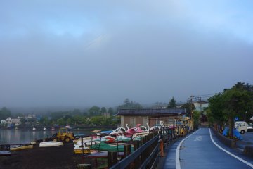 Despite life around the lake getting up and running, Mt. Fuji refuses to come out and play