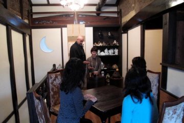 The tea ceremony setting at ran Hotei - guests can sit comfortably listening to Channell's lecture