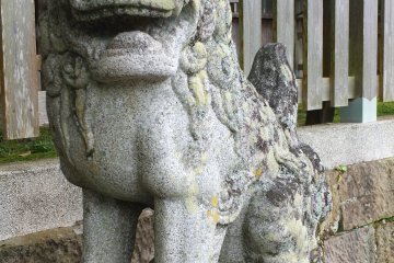 Guardian statue