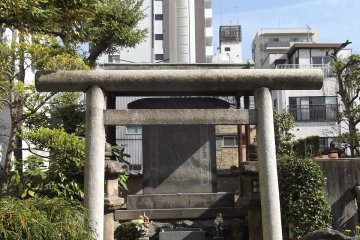 A little side shrine