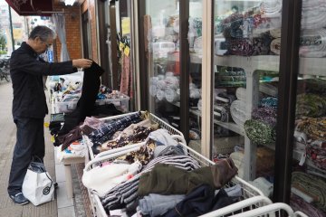 Les amateurs de tissus et de couture sont nombreux