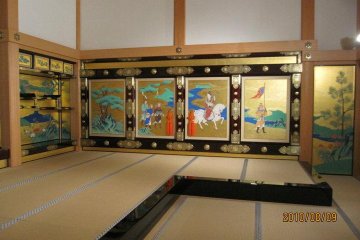 These colorful works of art are period correct or copies of the original thing. Some original objects are also on display in the palace