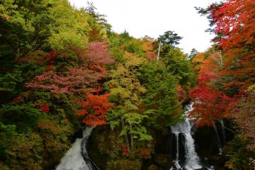 Front view of Ryuzu-no-taki Falls