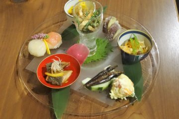 The hassun, featuring local ingredients