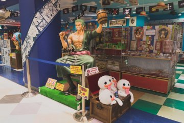 Life-size Zoro figurine!