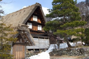 หมู่บ้านแสนเสน่ห์ Shirakawa-go