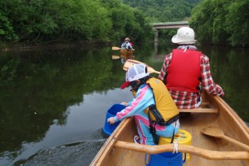 Searching for life in the waters of the Tombetsu River